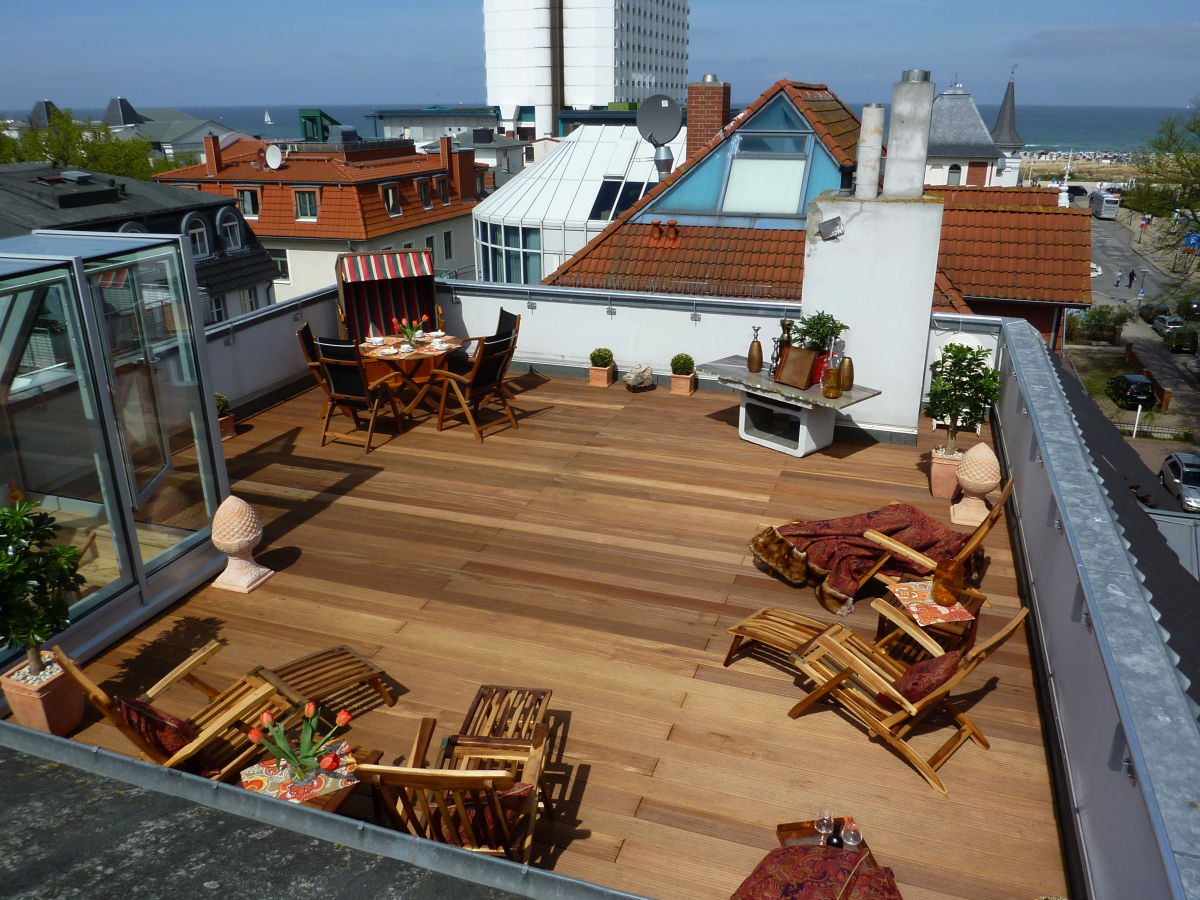 Roof terrace 65m2 with view of the Baltic and Warnemünde