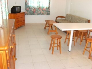 Apartamento L'Escala Características 9
