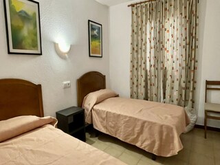 Apartment L'Estartit Features 10