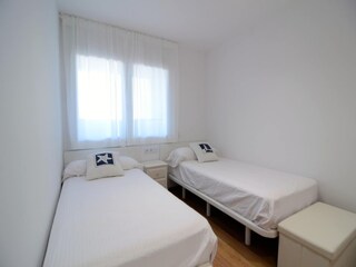 Apartment L'Escala Features 7