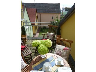 Above the rooftops of the Alexandrinenstraße