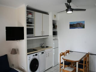 Apartment Le Dramont  8