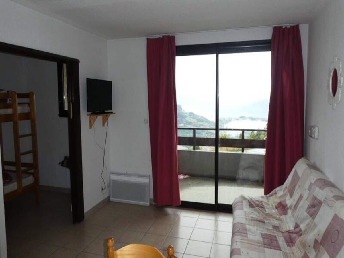 Apartment Embrun  1