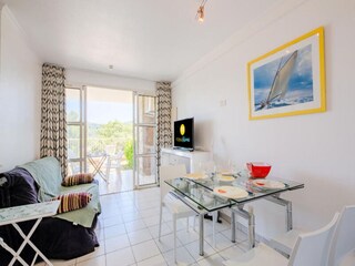 Appartement Le Dramont  17