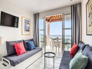 Apartment Le Dramont  16