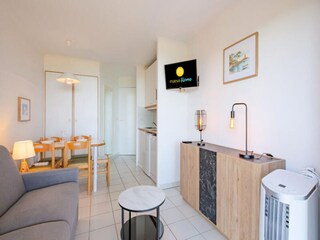 Apartment Le Dramont  16