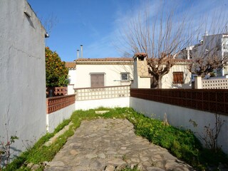 Holiday house L'Escala  13