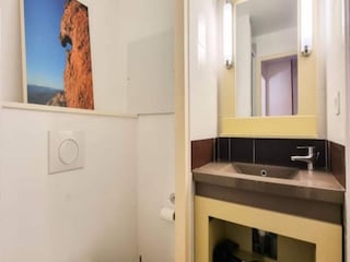 Apartment Le Dramont  19