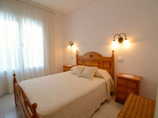 Apartment L'Escala  18