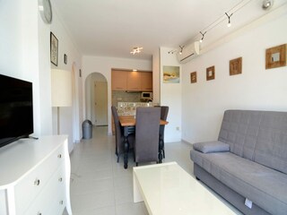 Apartment L'Escala Features 15