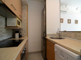 Apartment L'Escala Features 20
