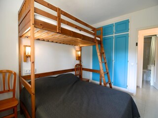 Apartment L'Escala Features 12