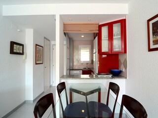 Apartment L'Estartit Features 12