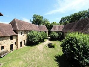 Apartment Gîte de France 15 Personen - Saint-Germain-les-Belles - image1