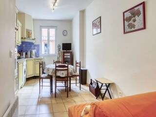 Apartment Six-Fours-les-Plages  11