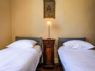 Apartment Saint-Germain-les-Belles  33