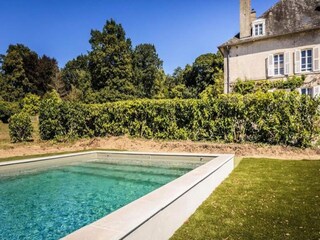 Apartment Saint-Germain-les-Belles  40