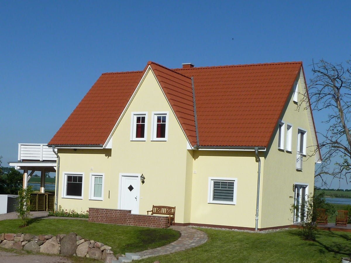 The "Gelbe Haus" (Yellow House)