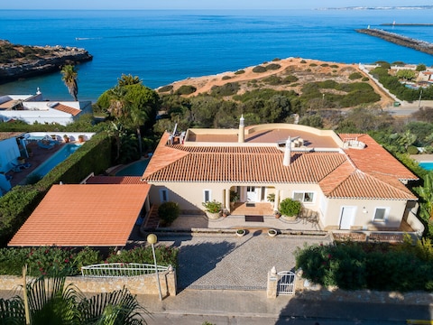 Villa Ellena