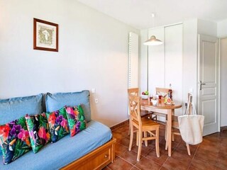 Apartment Saint Maigrin  4