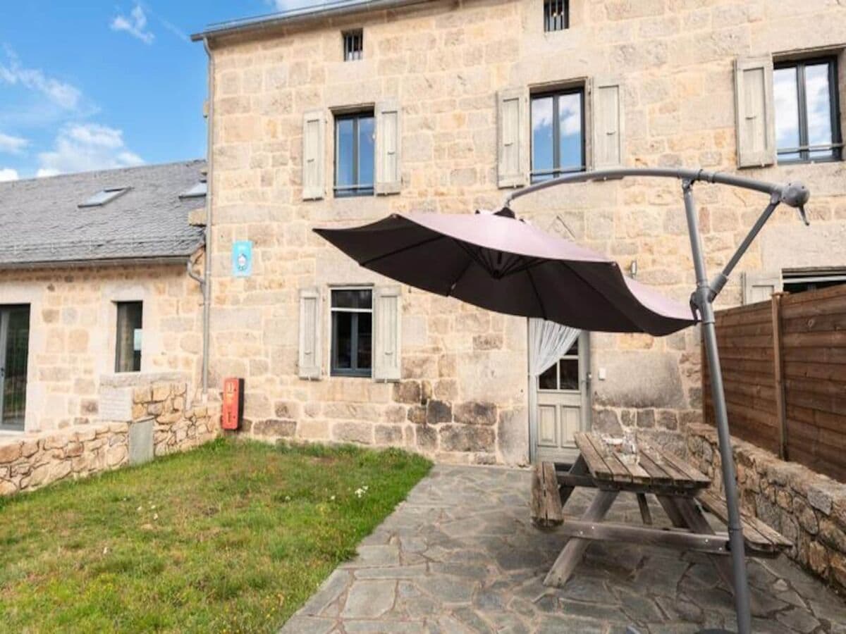 Apartment Oradour  1