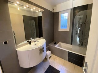 Apartment Six-Fours-les-Plages  9