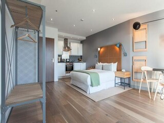Apartment Brentford  14
