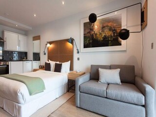 Apartment Brentford  12