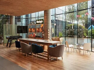 Apartment Brentford  6