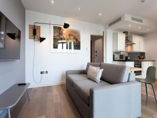 Apartment Brentford  8