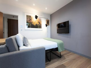Apartment Brentford  22