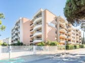 Apartment Sainte-Maxime  1