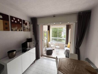 Appartement Six-Fours-les-Plages Buitenaudio-opname 2