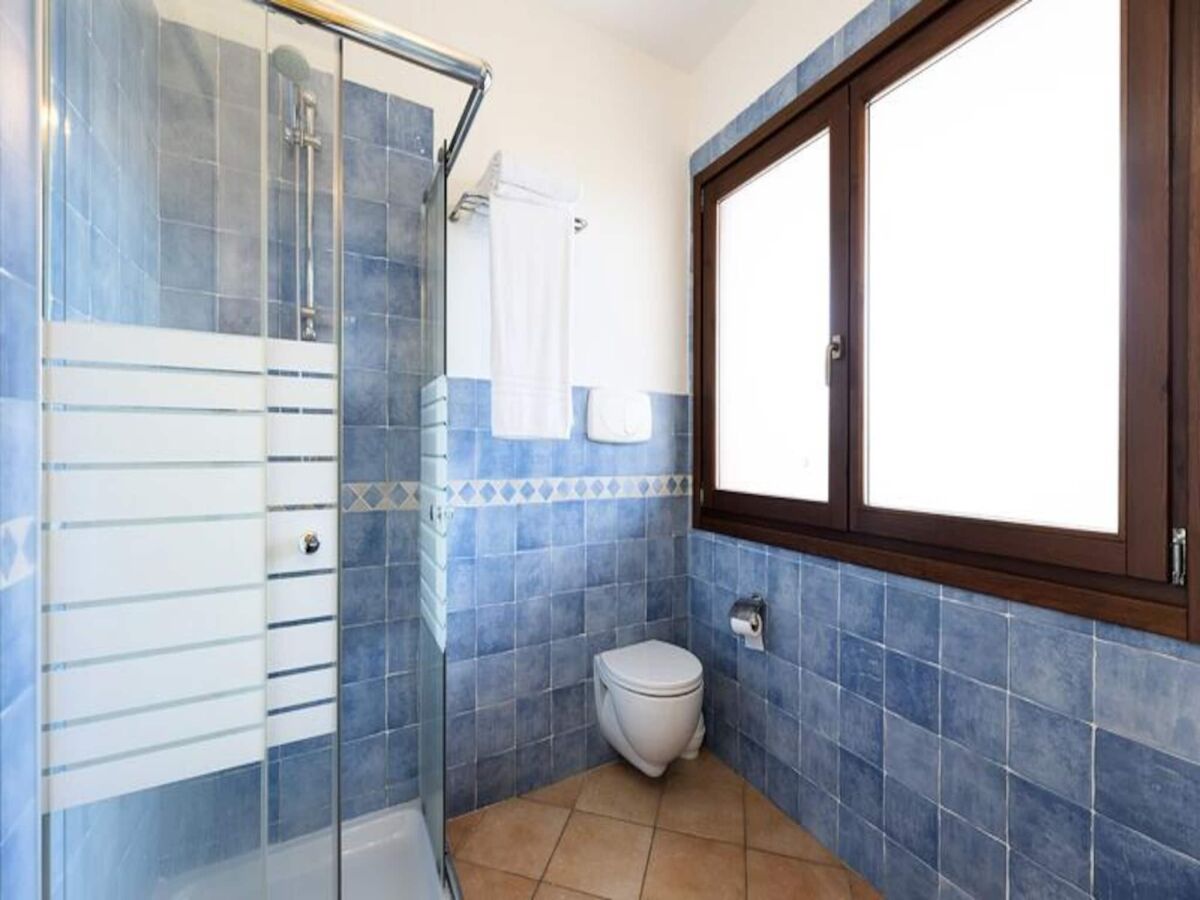 Apartment Vignola Mare  8