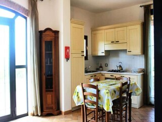 Apartment Capraia e Limite  7