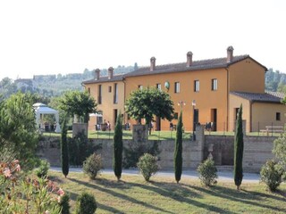 Apartamento Capraia e Limite  13
