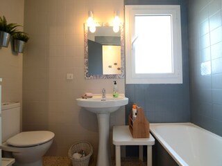 Apartment L'Estartit Features 17