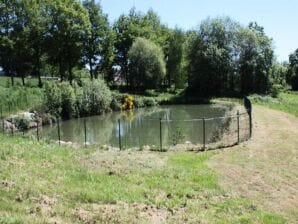 Appartement Gîte de France 8 personnes - La Jonchère-Saint-Maurice - image1