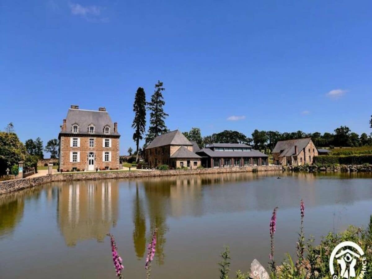 Apartment Saint-Ouen-des-Alleux  1