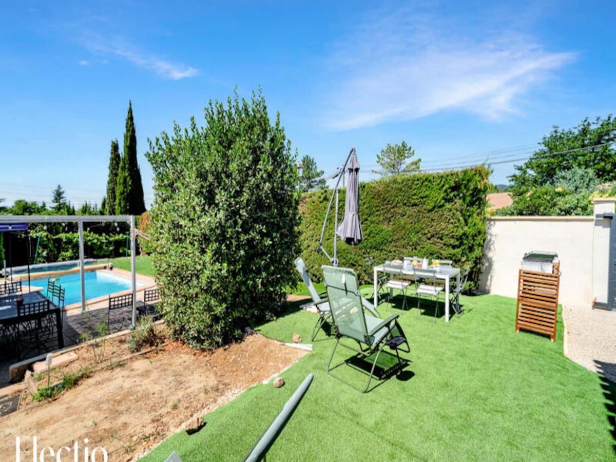 Apartment Lourmarin  4