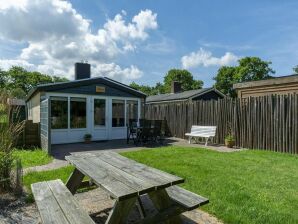 Ferienhaus am Strand mit Garten - Callantsoog - image1