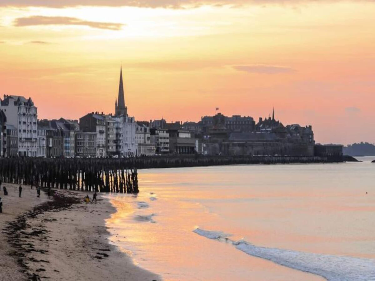 Apartment Cancale  1