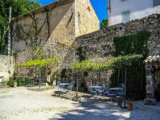 Apartment Pernes-les-Fontaines  11
