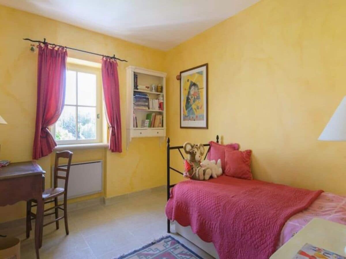 Apartment Gordes  4