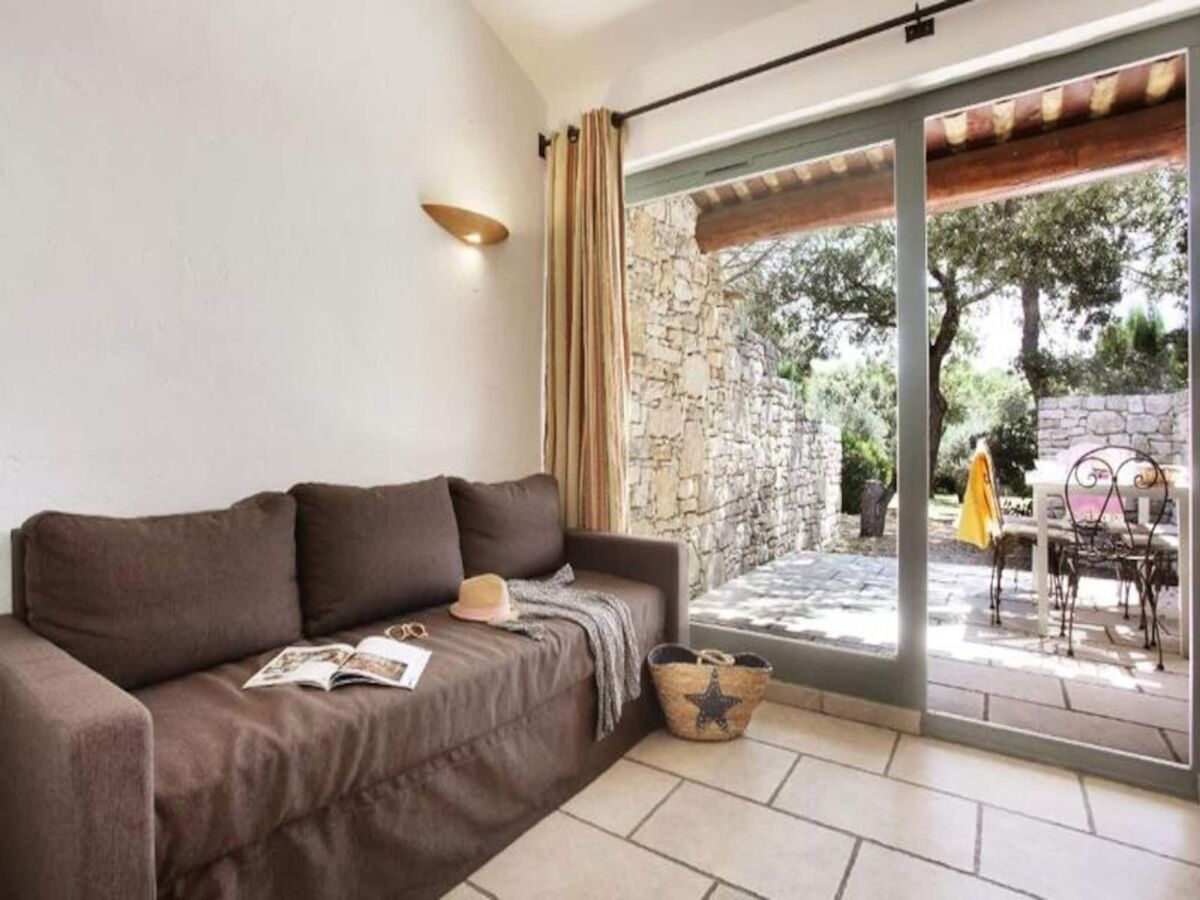 Apartment Gordes  9