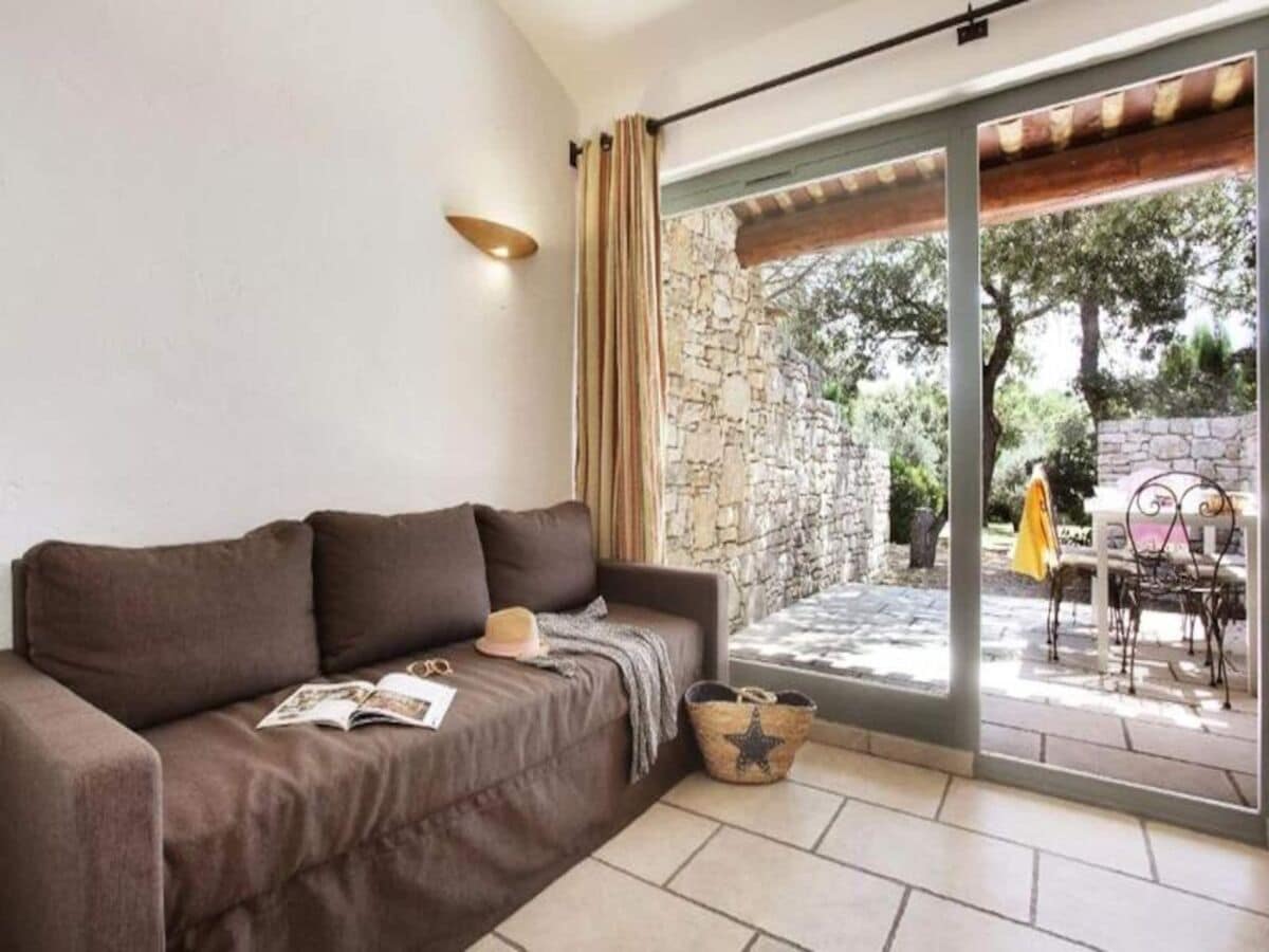 Apartment Gordes  8