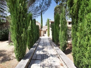Apartment Gordes  12