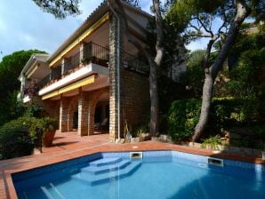 Villa for nine people near Sa Tuna - Begur - image1