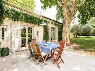 Apartment Le Thor  14
