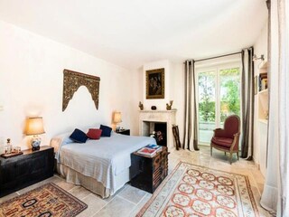 Apartment Le Thor  21